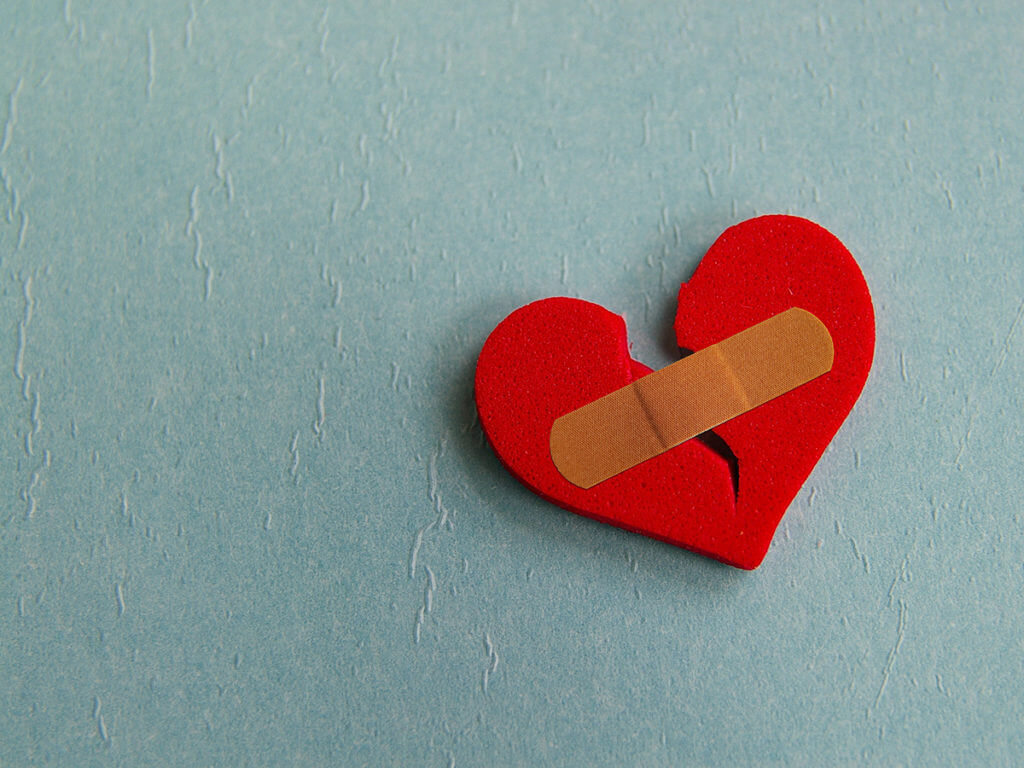 how to heal from a heart break